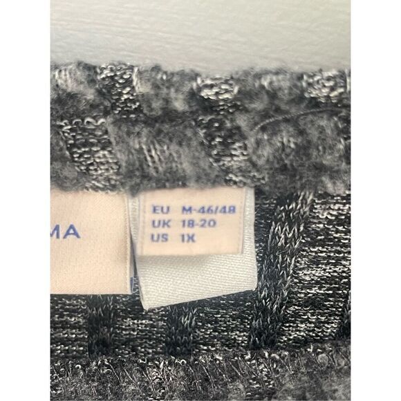 Only Carmakoma dark grey ribbed long sleeve top Size 1X - Picture 6 of 7